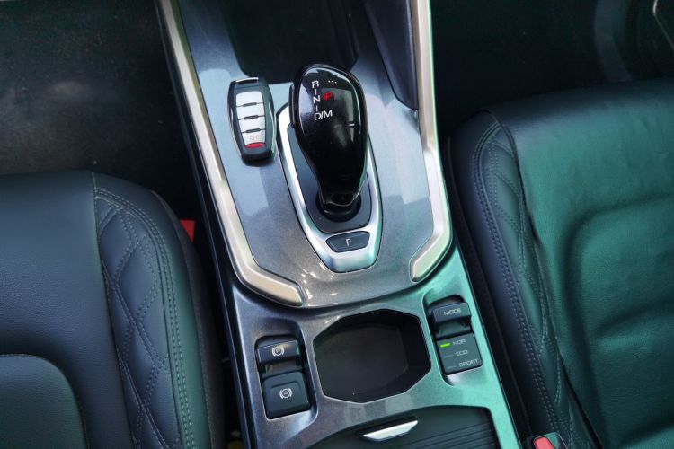 哈弗H6 2020款 1.5GDIT 自动铂金冠军版中控内饰18