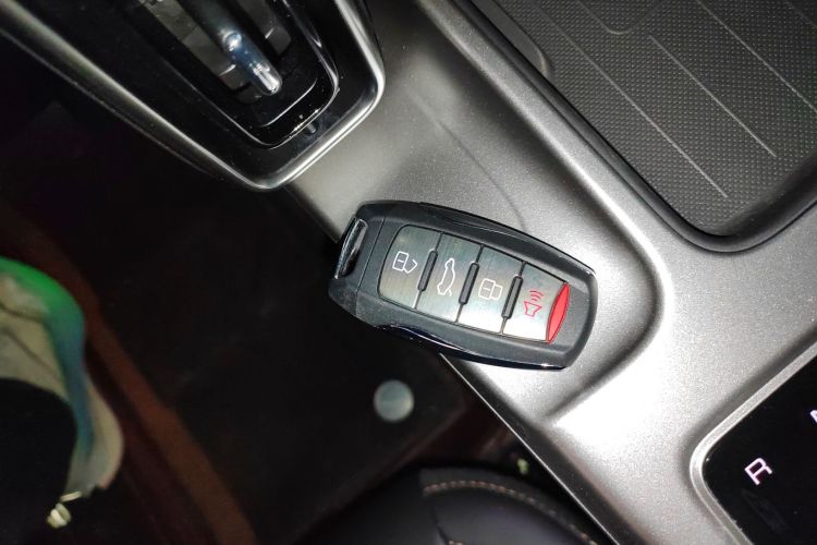 哈弗大狗 2024款 1.5T DCT边牧版中控内饰11