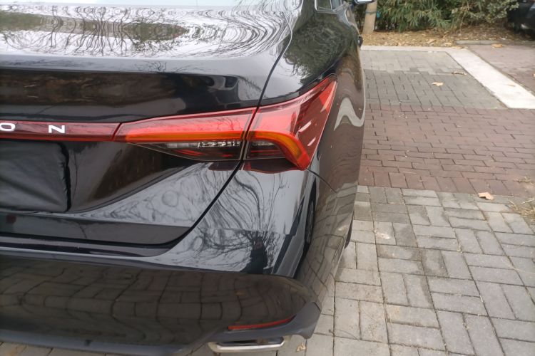 丰田 亚洲龙 2019款 2.0L 进取版 国VI车身外观6006