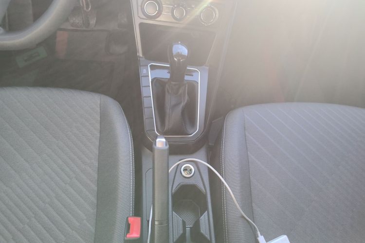 大众 朗逸 2023款 新锐 1.5L 自动出众新逸版中控内饰18