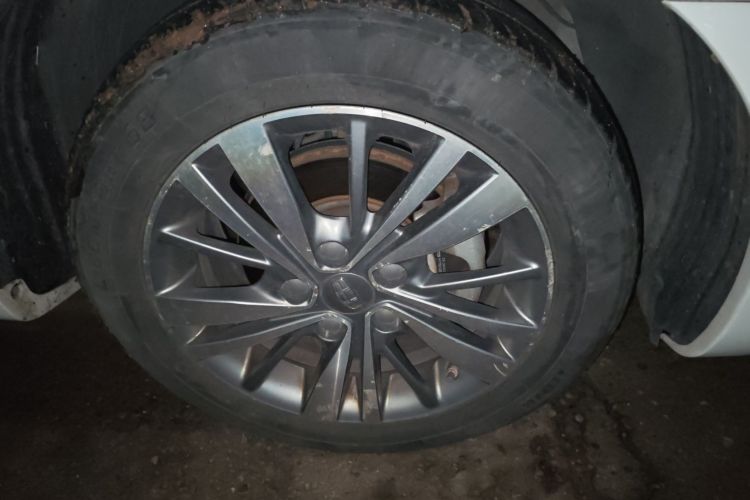 吉利汽车 帝豪 2018款 1.5L CVT向上互联版车身外观6007