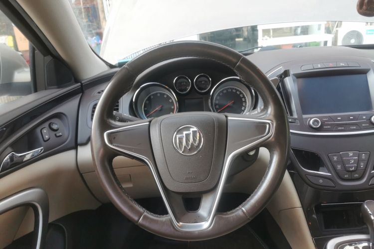 别克 君威 2015款 2.0L 领先时尚型局部细节13