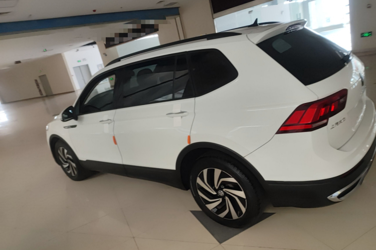 大众 途观L 2023款 330TSI 自动两驱舒享版车身外观6003