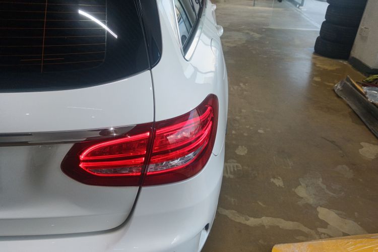 奔驰C级(进口) 2017款 C 200 旅行轿车车身外观6001