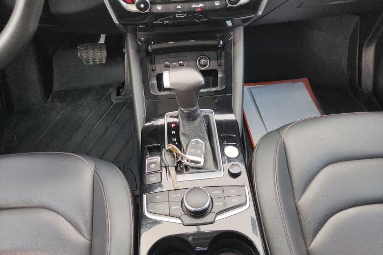 宝沃BX5 2020款 20TGDI 自动两驱先锋型中控内饰18