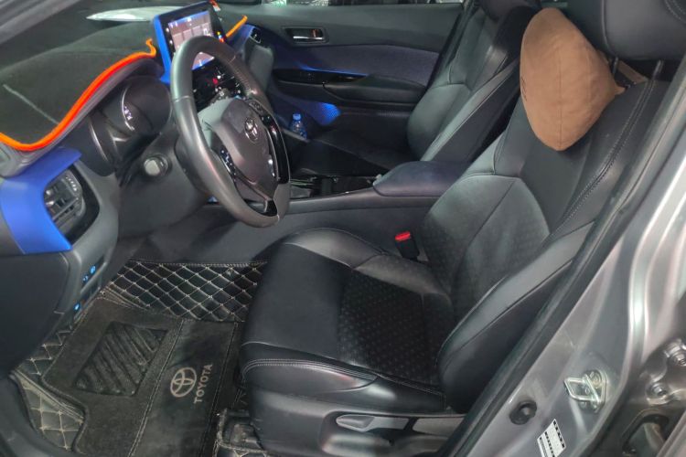 丰田 奕泽IZOA 2018款 2.0L 奕驰版 国VI中控内饰19