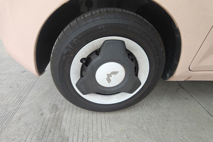 五菱汽车 宏光MINIEV 2021款 马卡龙臻享款 磷酸铁锂车身外观6007