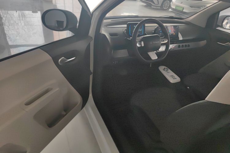 长安启源 长安Lumin 2022款 210km 香甜款中控内饰20