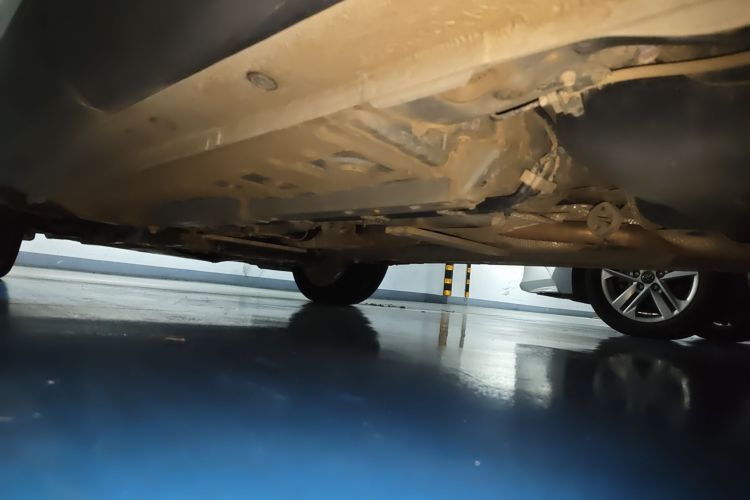 丰田 卡罗拉锐放 2023款 2.0L 先锋版局部细节9003