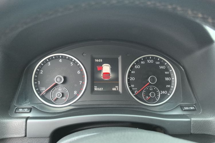 大众 途观 2015款 1.8TSI 自动两驱豪华型中控内饰14