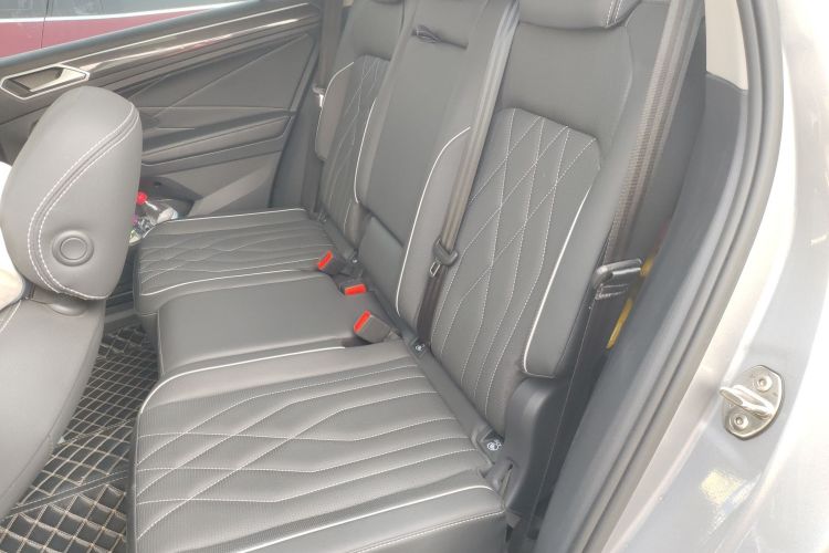 大众 途观L 2022款 330TSI 自动两驱智享版中控内饰21