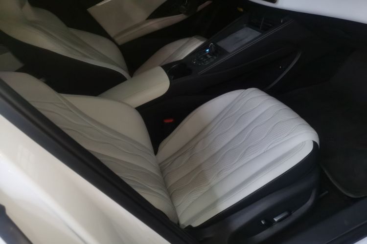 比亚迪 海豹06新能源 2024款 DM-i 120KM旗舰型局部细节41