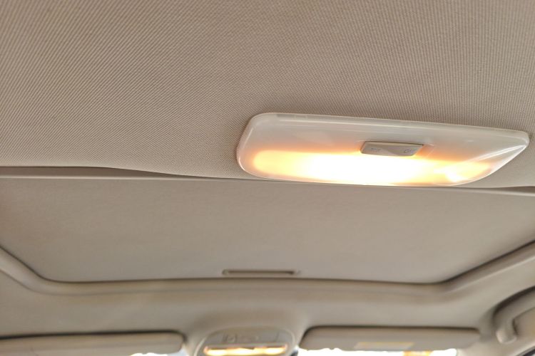 雷诺 风朗 2013款 2.0L 时尚版局部细节22