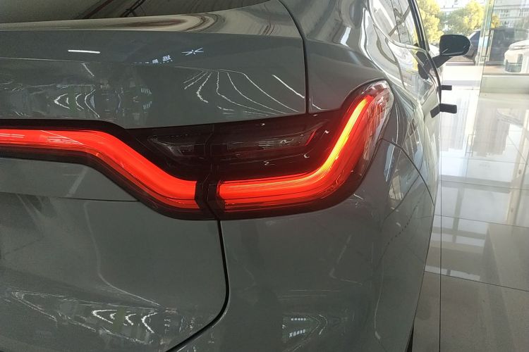 蔚来EC6 2020款 440KM 性能版车身外观9