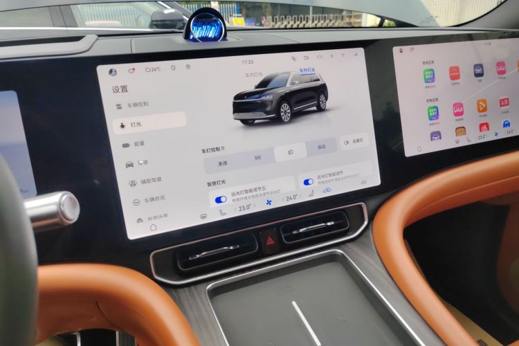 鸿蒙智行 问界M9 2024款 纯电 Ultra版 100kWh 5座版中控内饰16