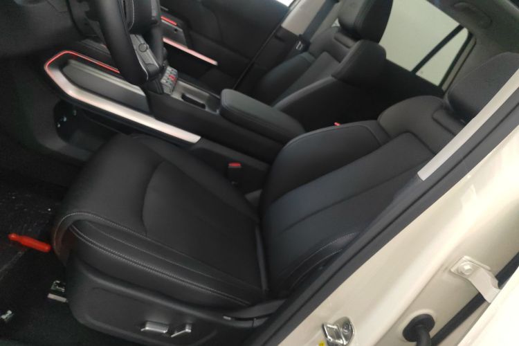 方程豹 钛3 2025款 501KM 四驱智驾Max版局部细节19