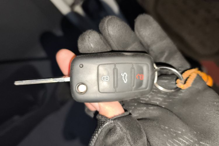 大众 Polo 2014款 1.4L 手动风尚版中控内饰11