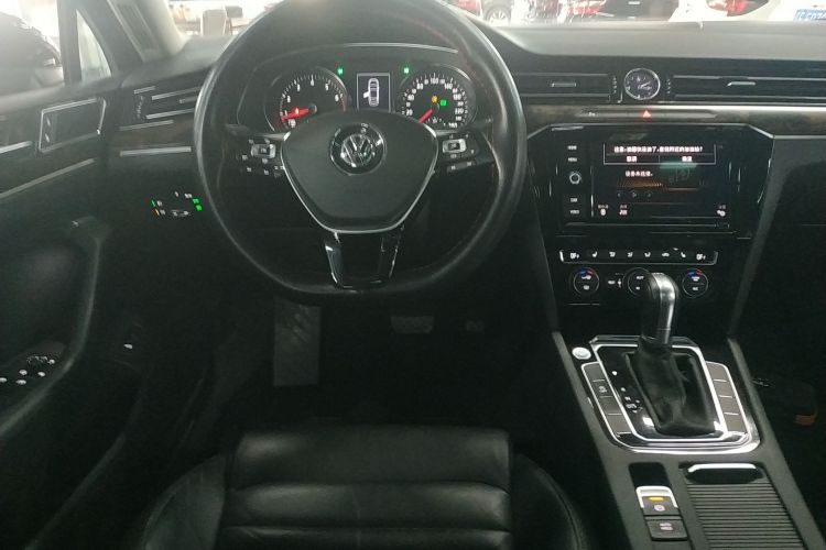 大众 迈腾 2019款 330TSI DSG 豪华型 国V局部细节13