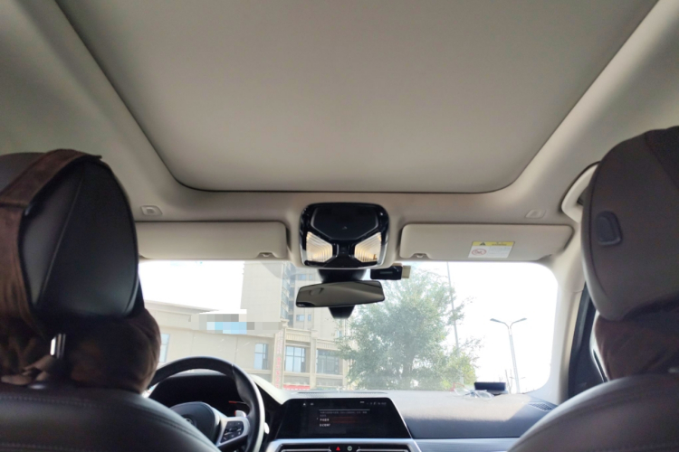 宝马3系 2022款 325Li M运动曜夜套装中控内饰22