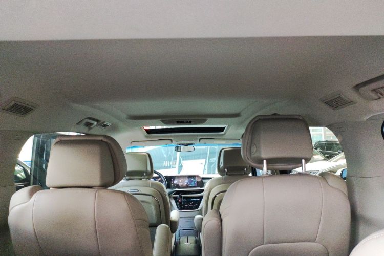 别克GL8 2023款 ES陆尊 舒适型中控内饰22