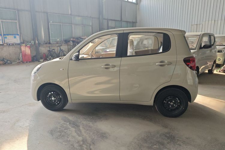 五菱汽车 宏光MINIEV 2025款 四门版 进阶款车身外观4