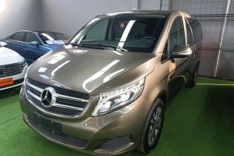 奔驰V级 2017款 V 260 领航版