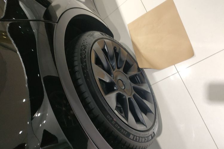 特斯拉 Model Y 2022款 改款 后轮驱动版车身外观56