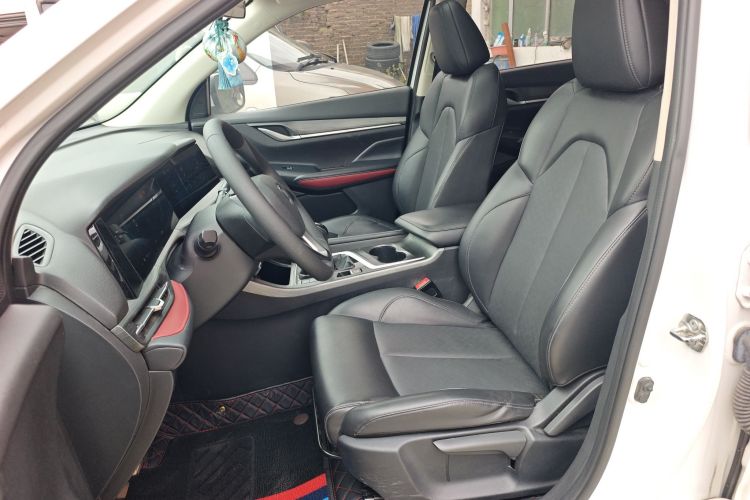 长安CS55PLUS 2020款 1.5T 手动炫色型中控内饰19