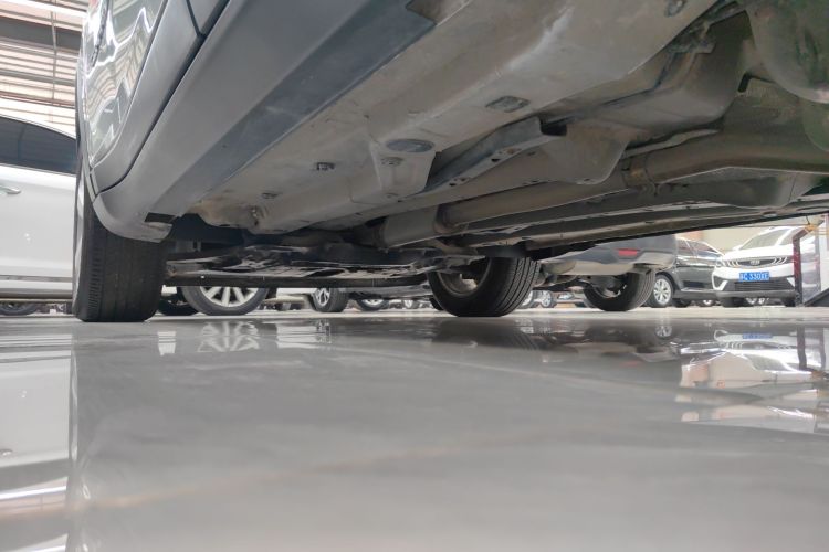 Jeep 指南者 2017款 200T 自动家享版局部细节9002