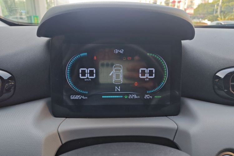 零跑汽车 零跑T03 2022款 玛瑙版中控内饰14