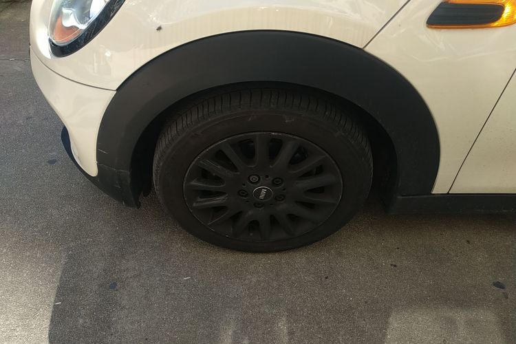 MINI 2016款 1.5T COOPER 五门版车身外观6007