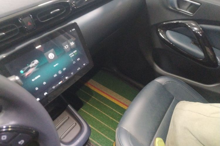 零跑汽车 零跑T03 2022款 星钻版中控内饰16