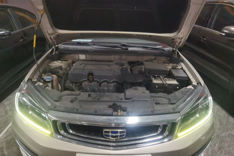 吉利汽车 帝豪 2018款 1.5L CVT向上互联版机舱底盘24