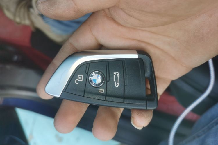 宝马X1 2019款 sDrive18Li 时尚型中控内饰11