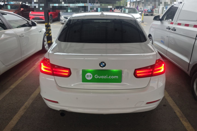 宝马3系 2013款 316i 进取型车身外观6004