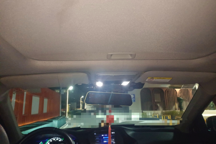 本田 雅阁 2016款 混动 2.0L 锐酷版中控内饰22