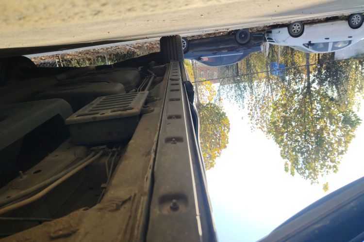 红旗HQ9 2023款 2.0T 智联旗韵版局部细节9001