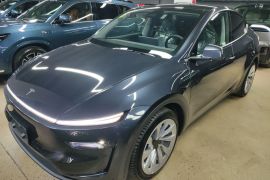 特斯拉 Model Y 2025款 改款 长续航全轮驱动版