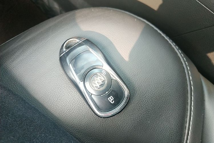 别克 昂科威 2019款 20T 两驱精英型 国V中控内饰11