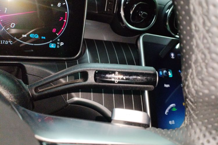 奔驰C级 2022款 改款 C 200 L 运动版中控内饰18