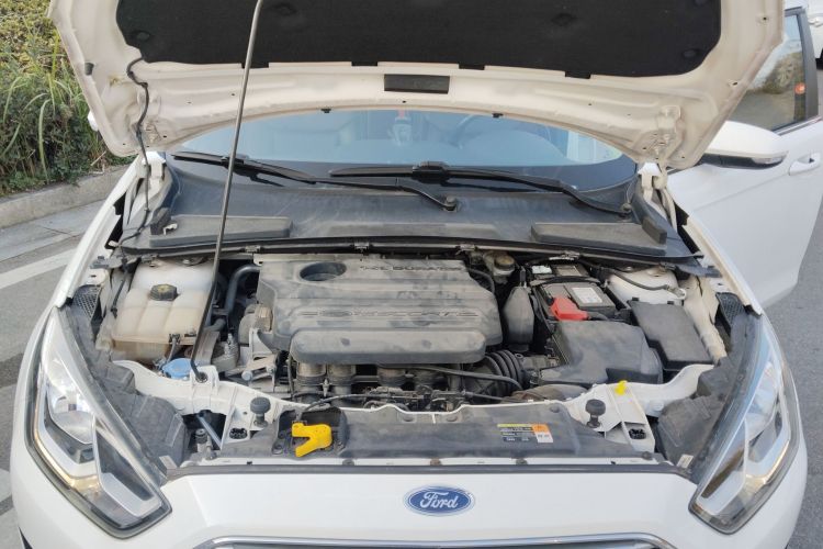 福特 福睿斯 2015款 1.5L 自动时尚型机舱底盘24