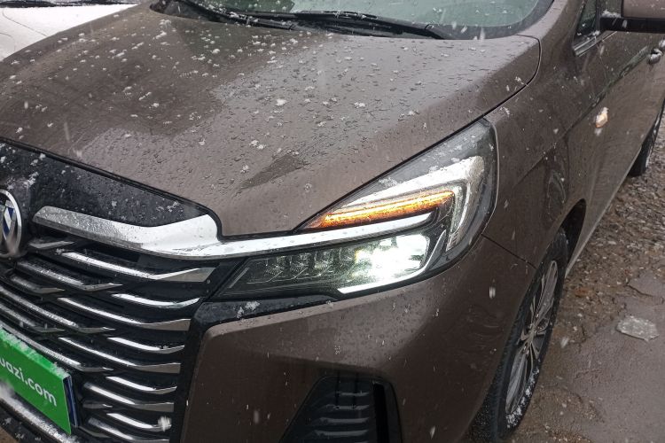 别克GL8 2023款 陆上公务舱 智享型局部细节36