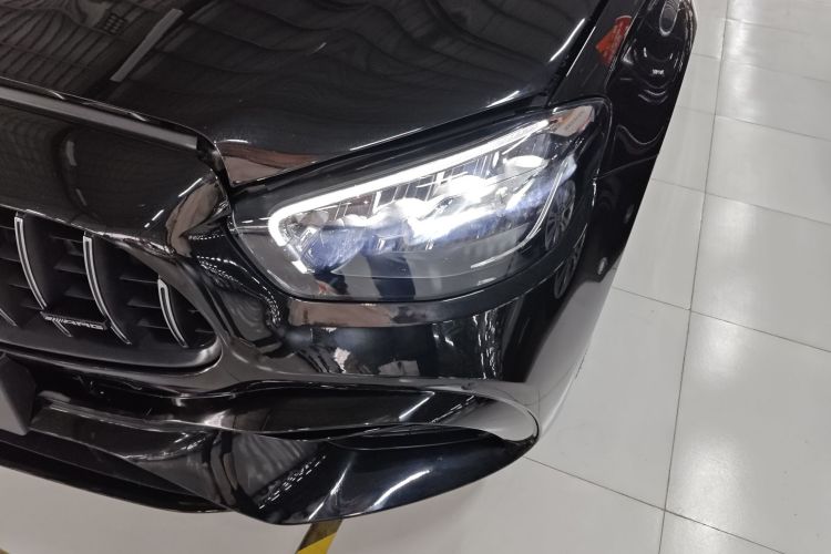 奔驰E级 2022款 改款二 E 260 L 运动型 4MATIC局部细节36