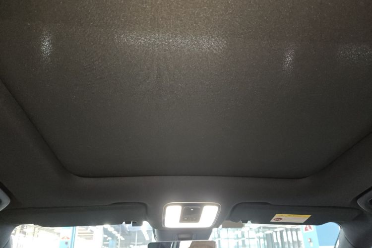 理想汽车 理想ONE 2021款 增程6座版中控内饰22