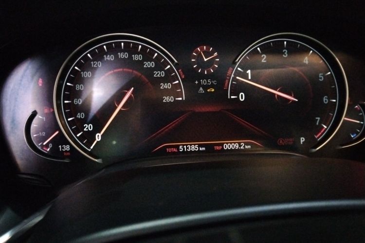 宝马7系 2018款 730Li 领先型 卓越套装中控内饰14