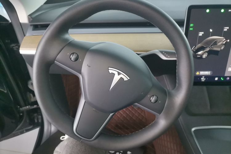 特斯拉 Model Y 2022款 改款 后轮驱动版局部细节13