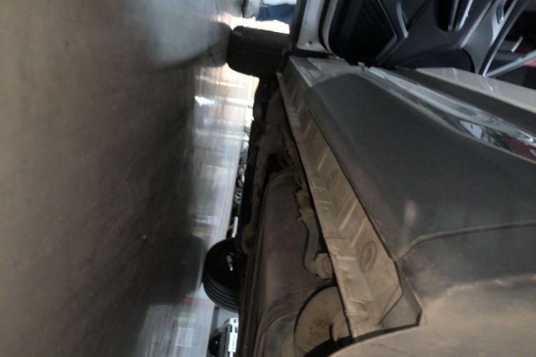 长安CS75 2020款 280T DCT豪华型 国VI机舱底盘30