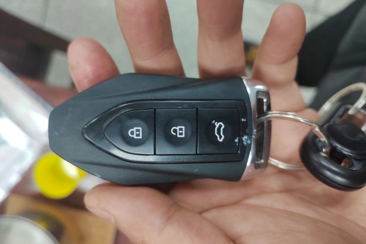 猎豹汽车 猎豹CS9 2017款 1.5L 手动精英型中控内饰11