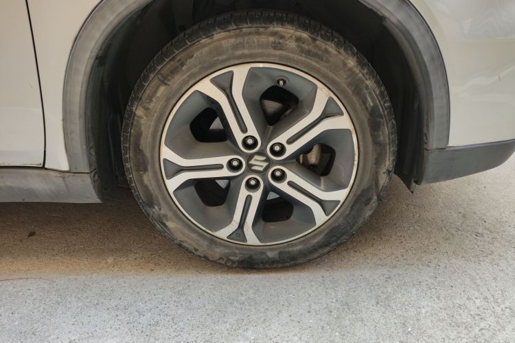 铃木 维特拉 2016款 1.4T 自动两驱豪华型车身外观10