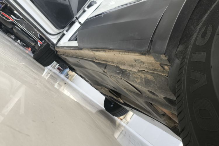 大众 探岳 2023款 300TSI 两驱豪华Plus进阶版局部细节9002